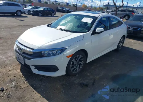 2018 Honda Civic Ex z USA, uszkodzony, nr VIN 19XFC2F70JE206185